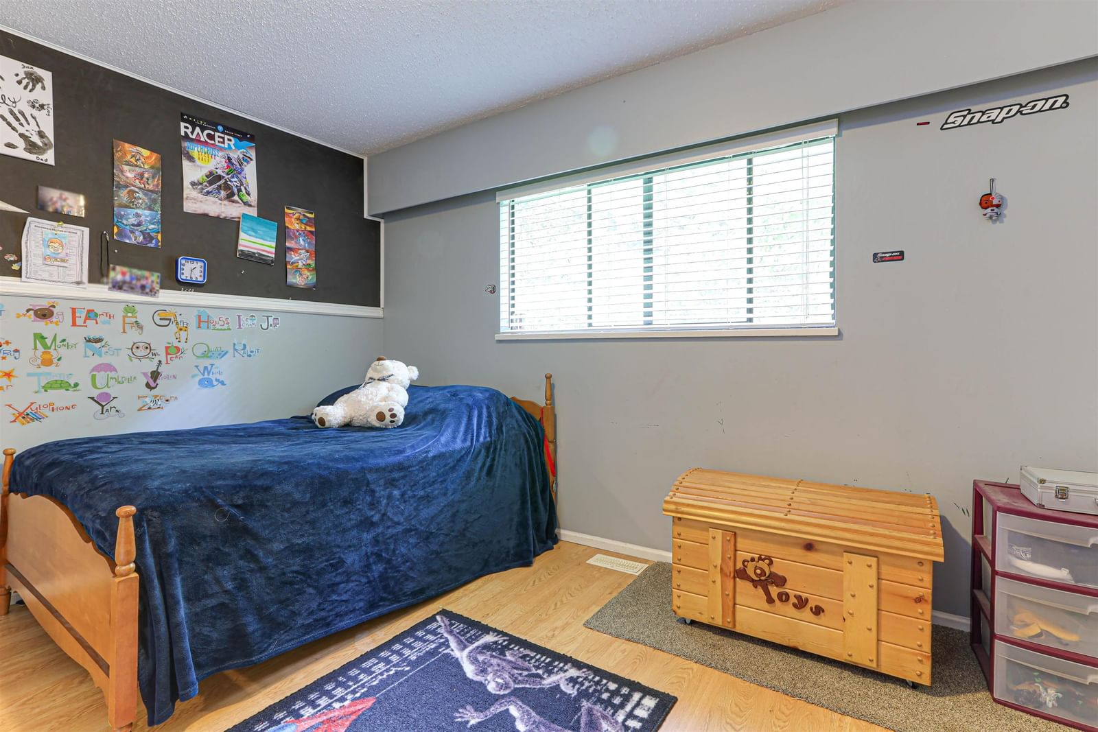 Listing Image 18
