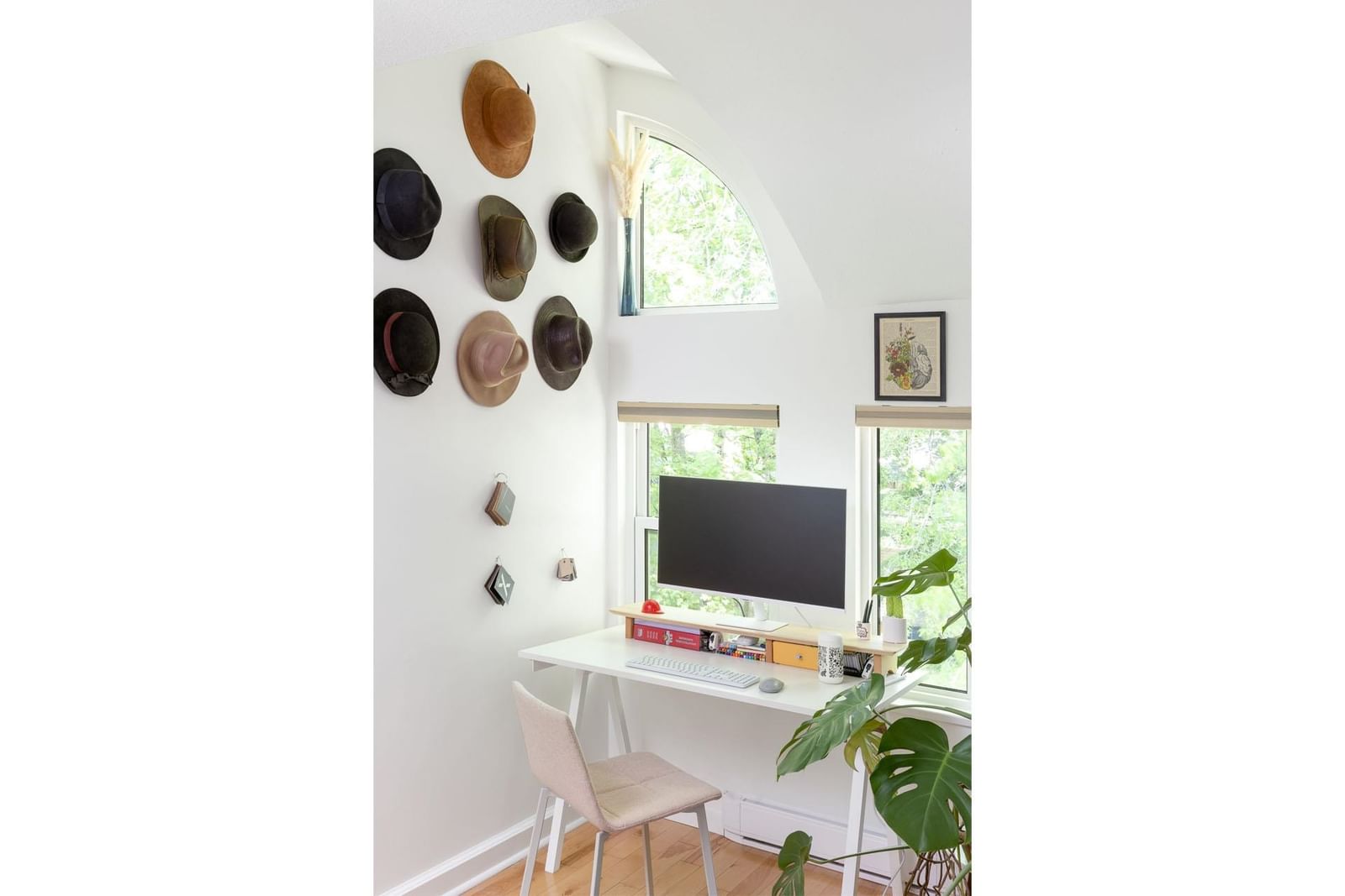 Listing Image 22
