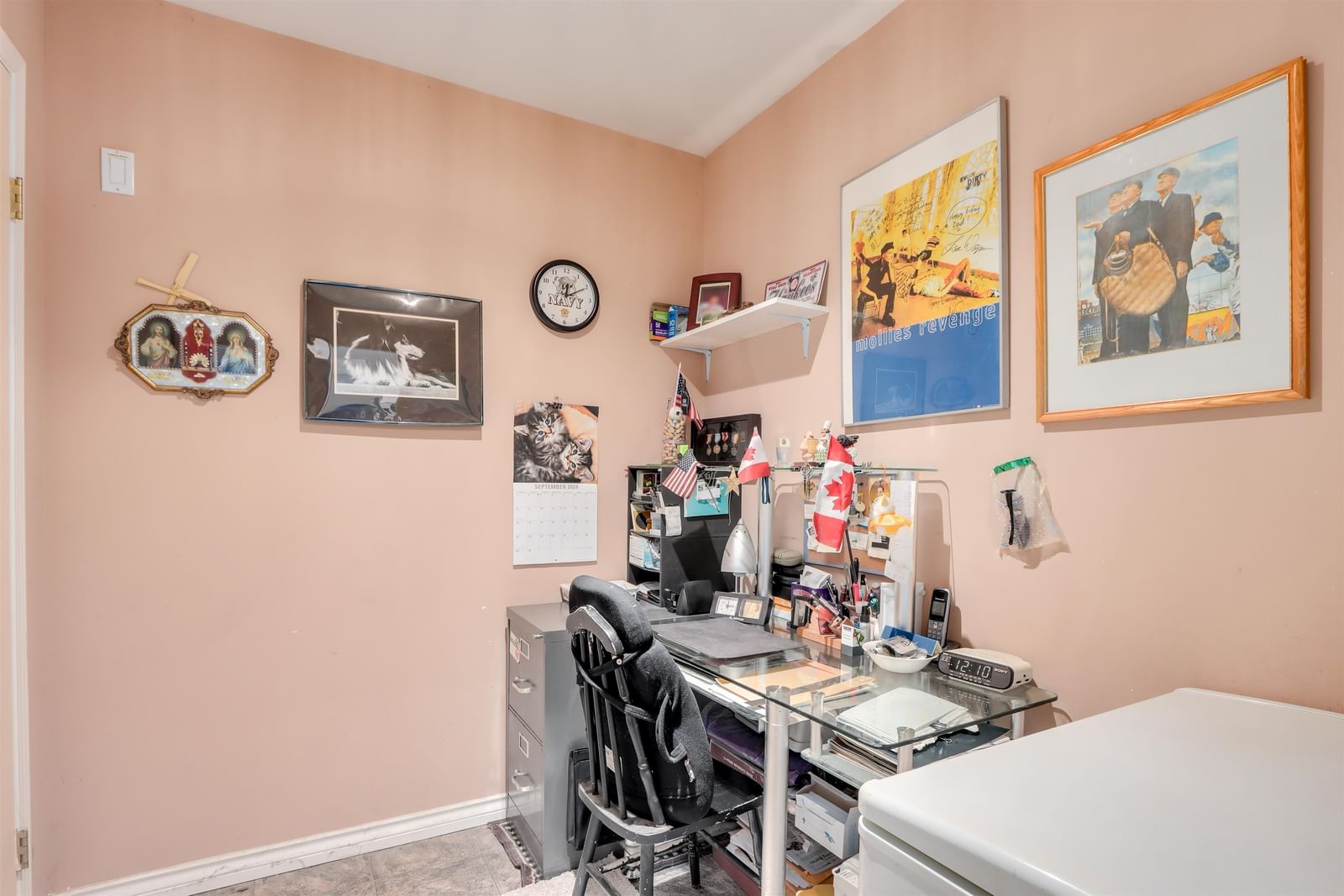 Listing Image 19