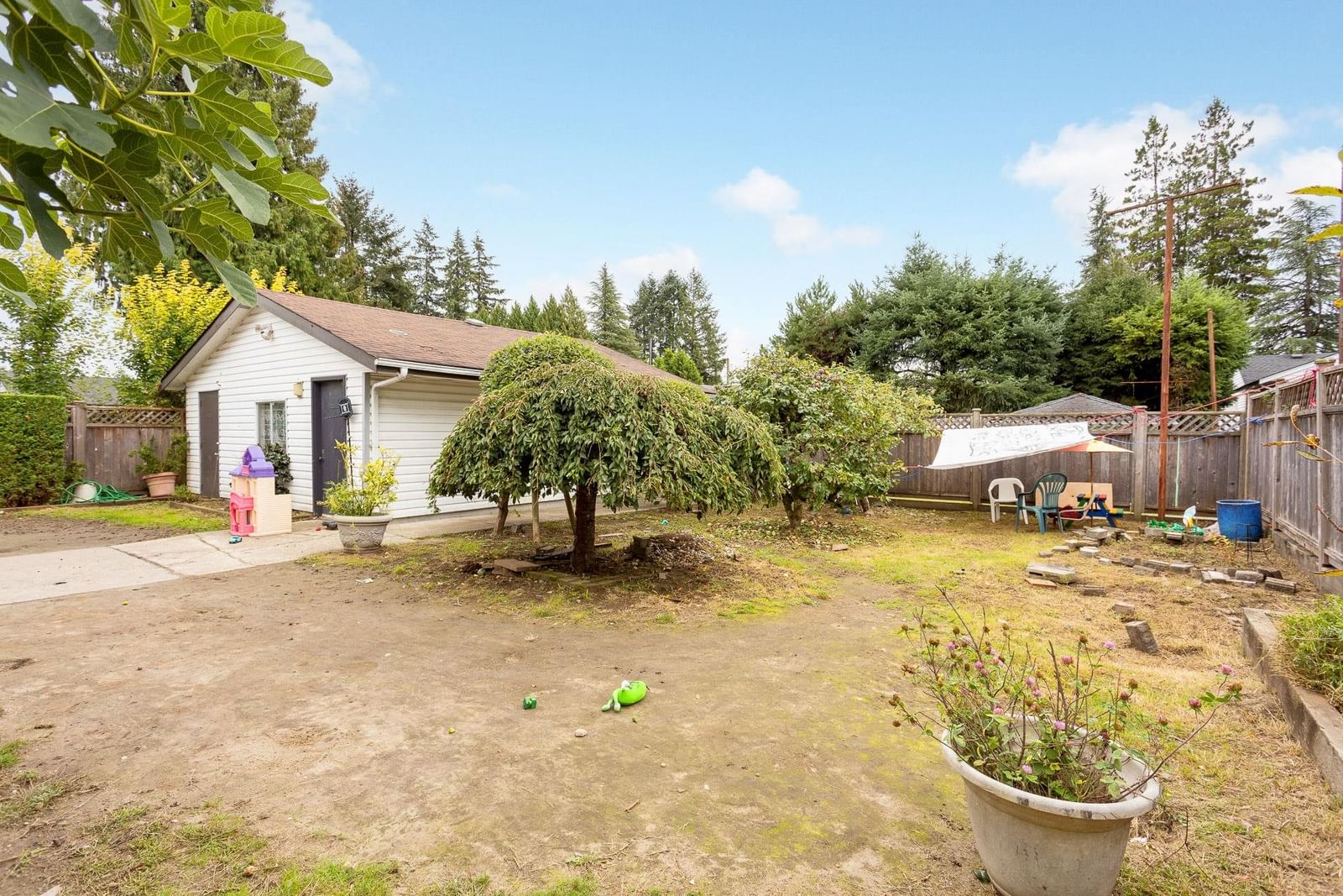 Listing Image 25