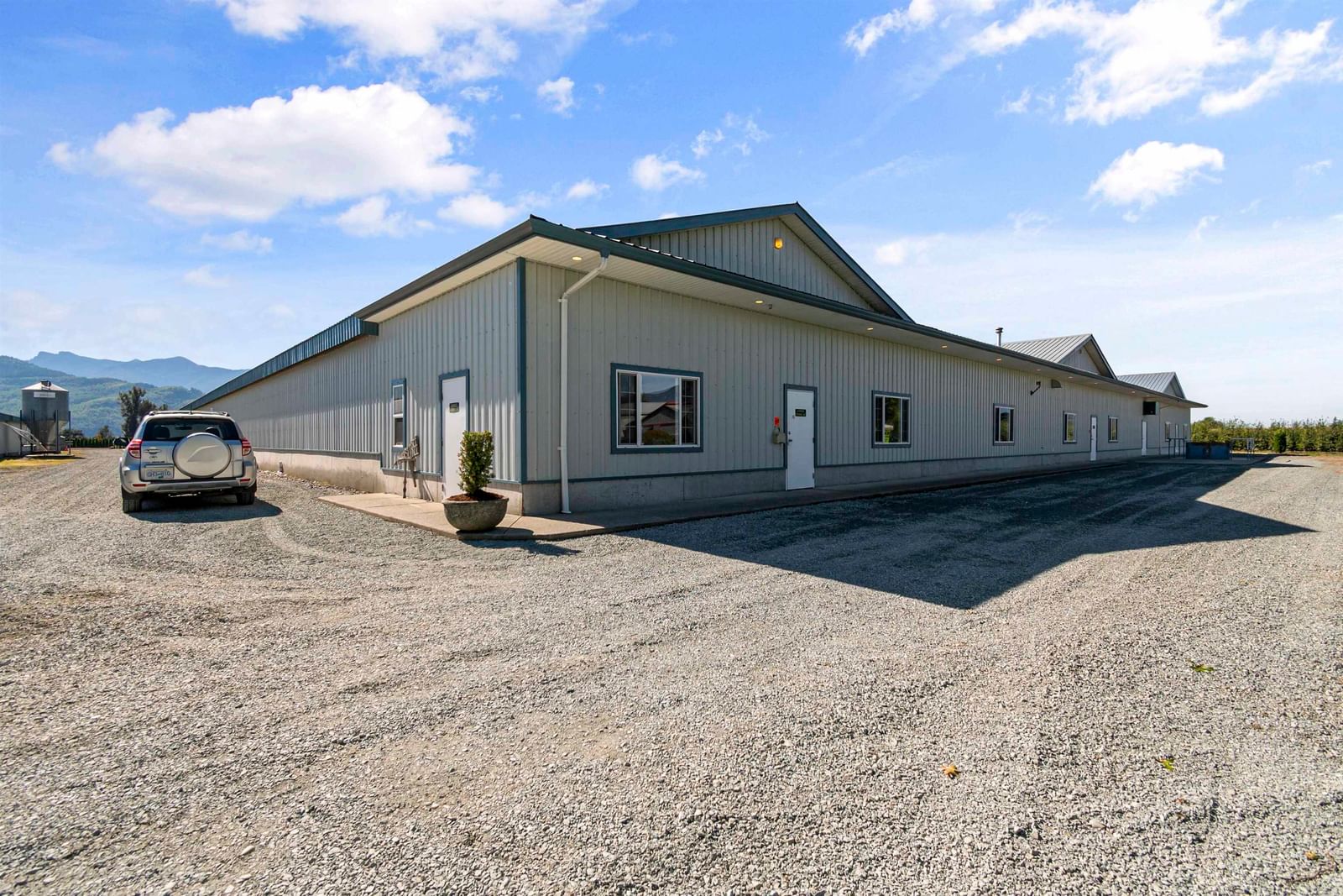 Listing Image 29