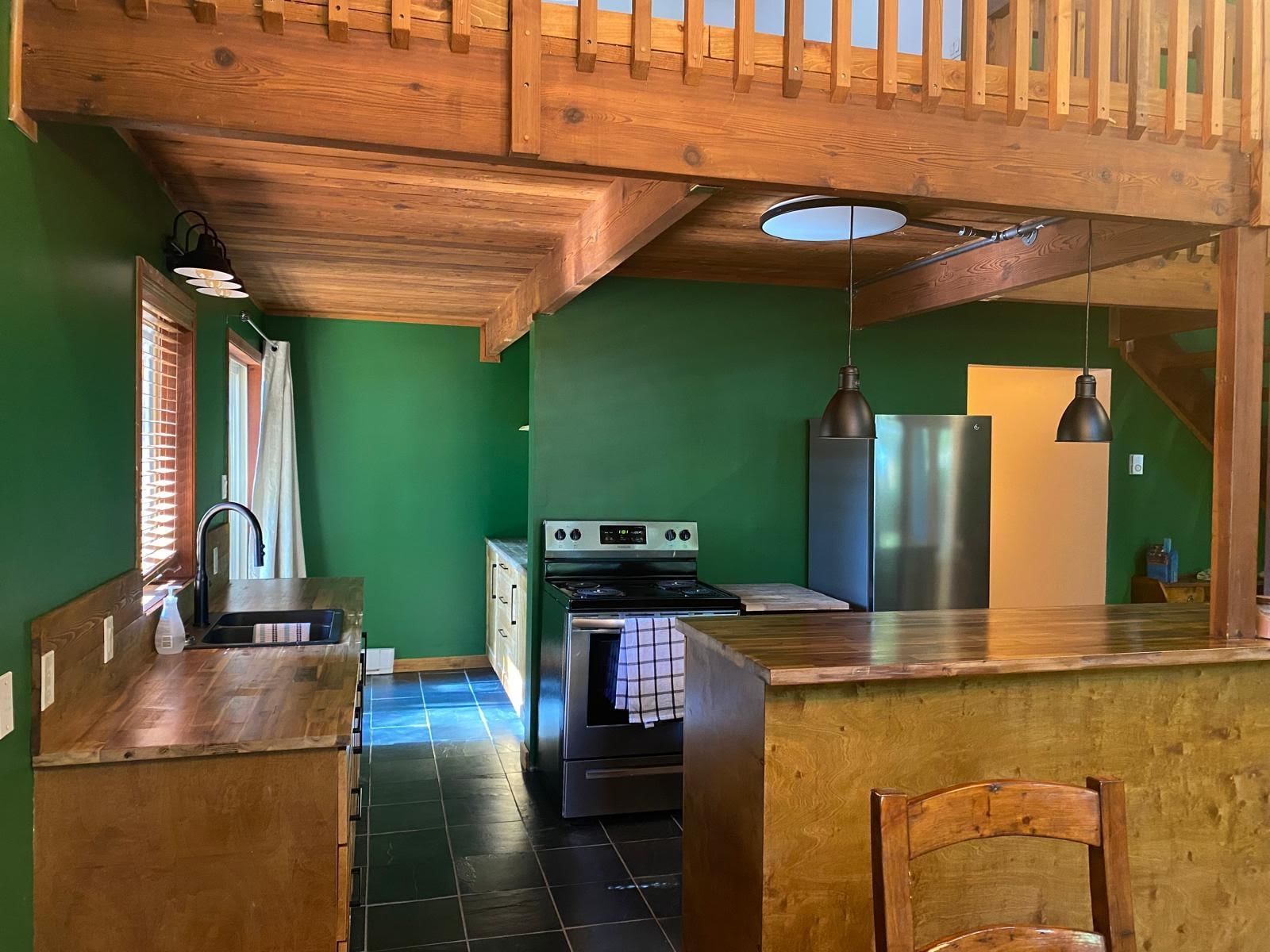 Listing Image 14
