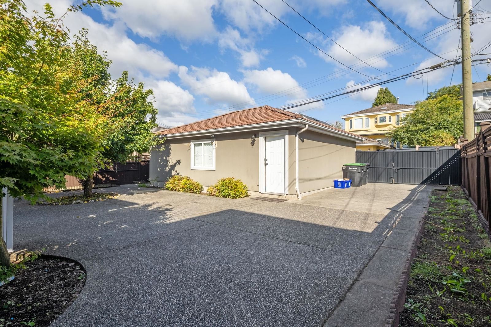 Listing Image 34