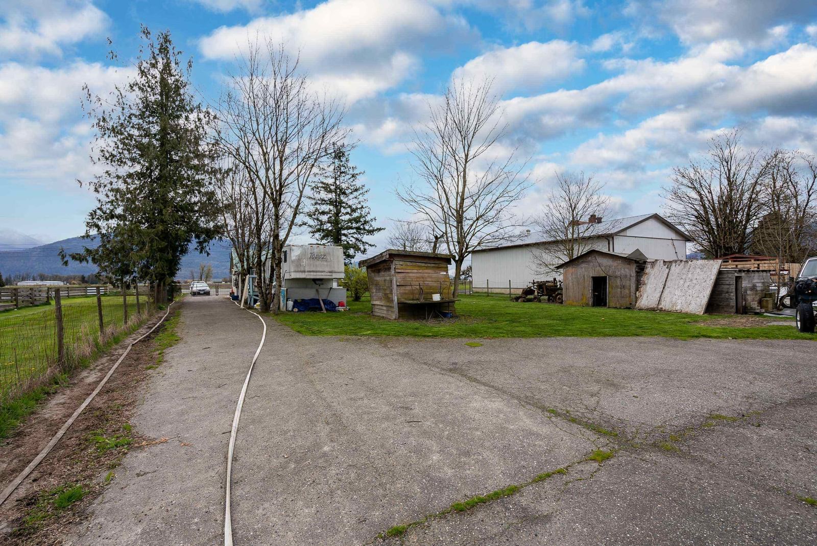 Listing Image 13