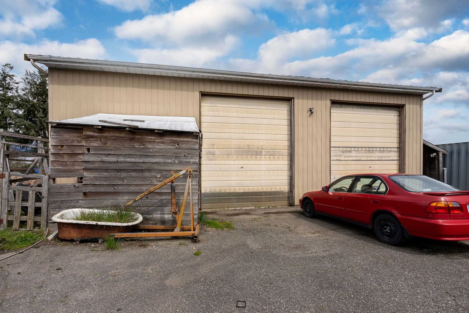Listing Image 14