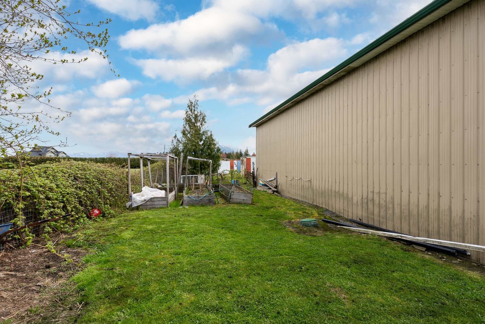 Listing Image 33