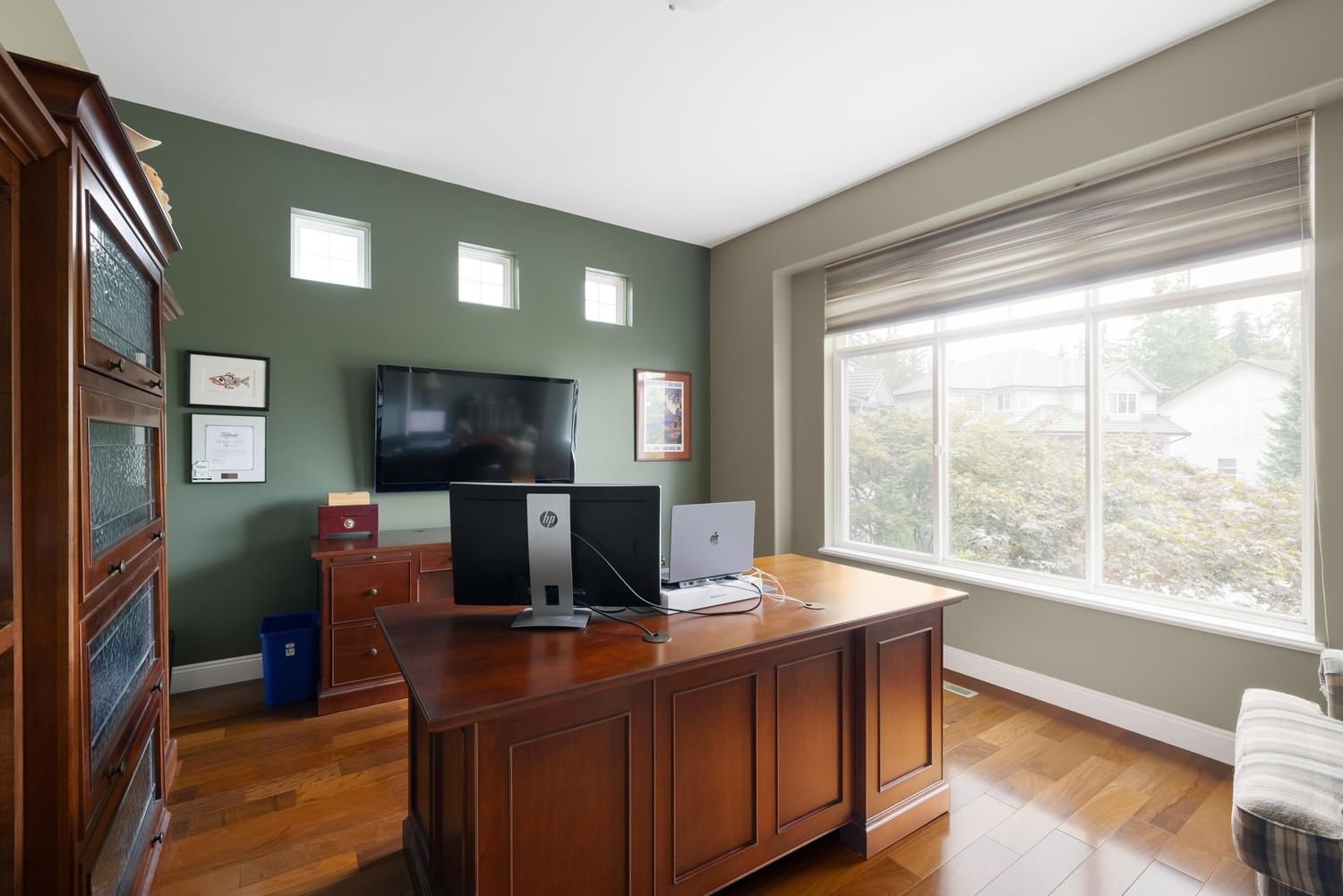 Listing Image 18