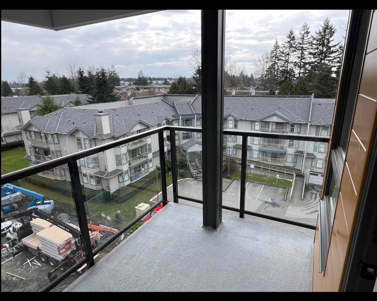 Listing Image 20