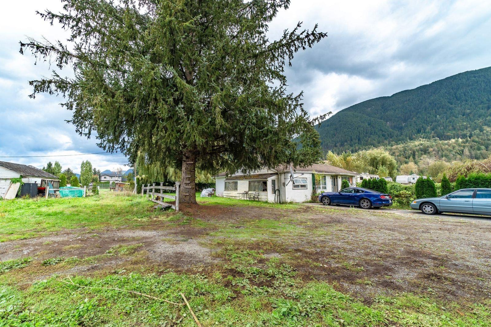 Listing Image 11