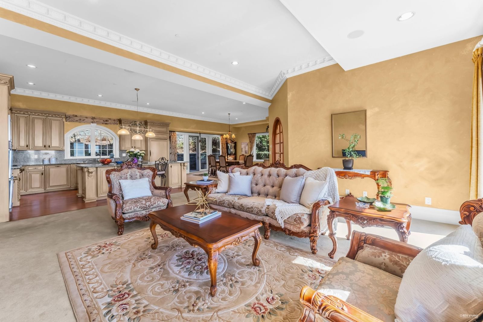 Listing Image 12