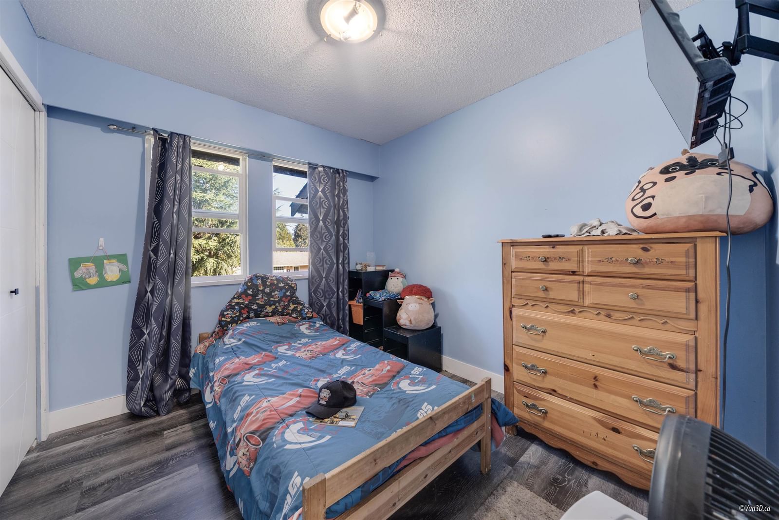 Listing Image 22