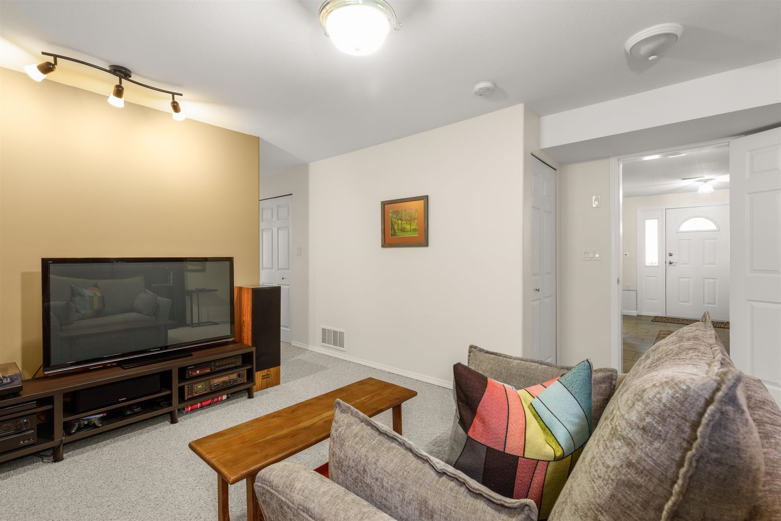Listing Image 31