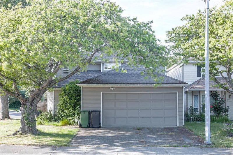 6220 Lynas Lane, Richmond, V7C 5E4 | Image 2