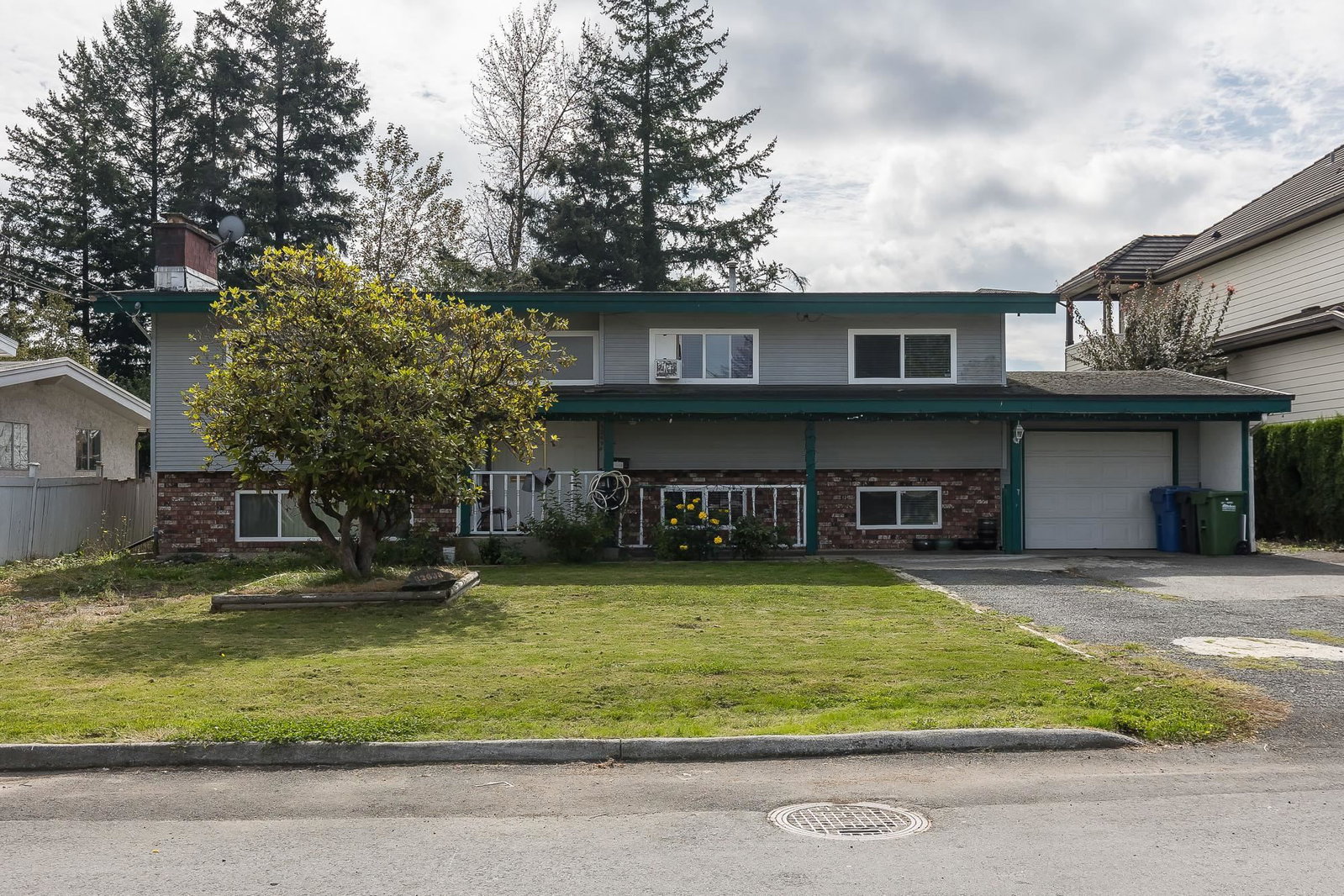 Listing Image 3