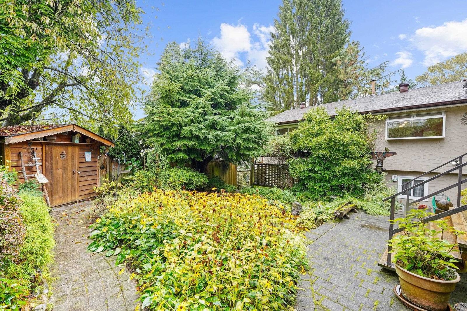 Listing Image 25