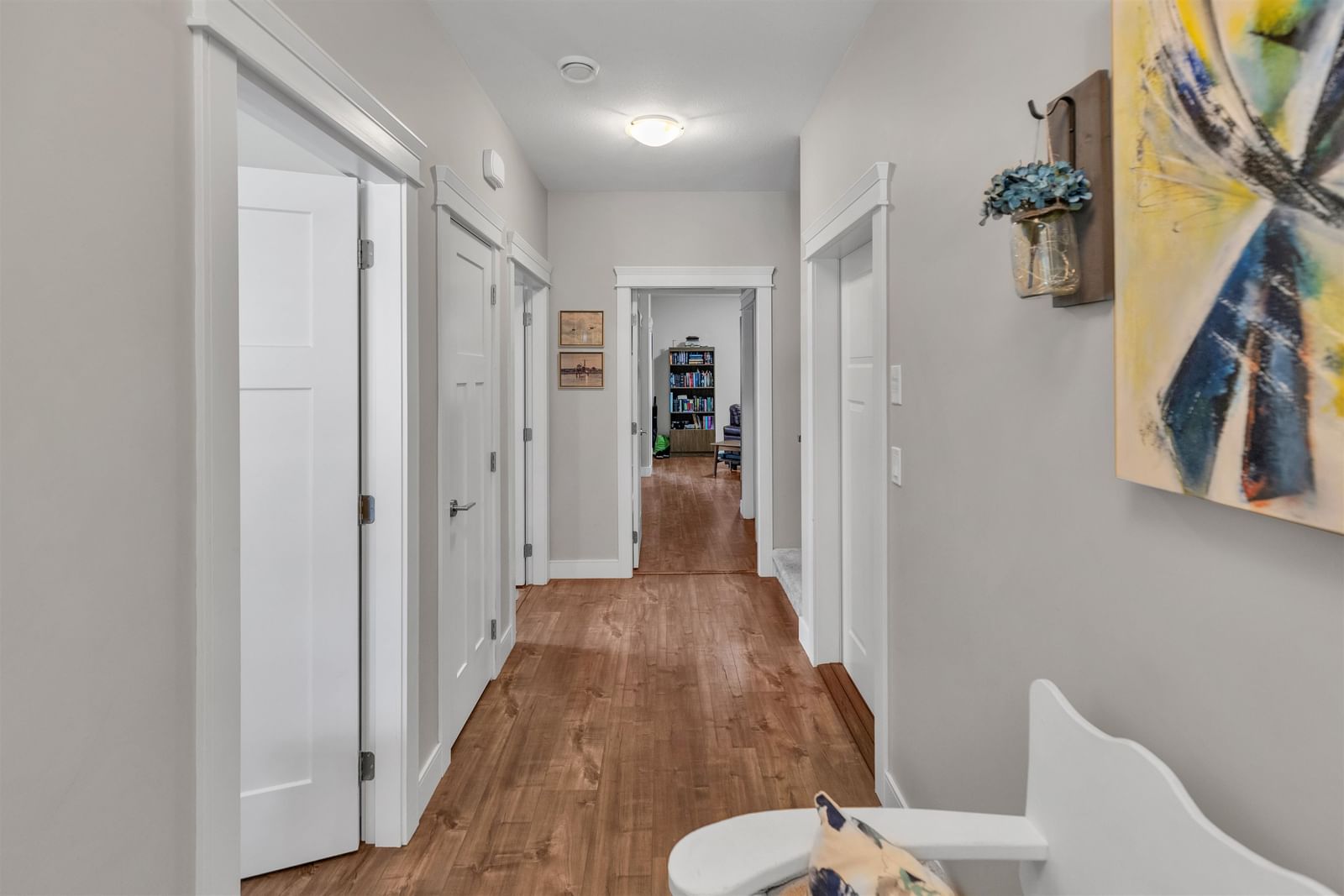 Listing Image 6