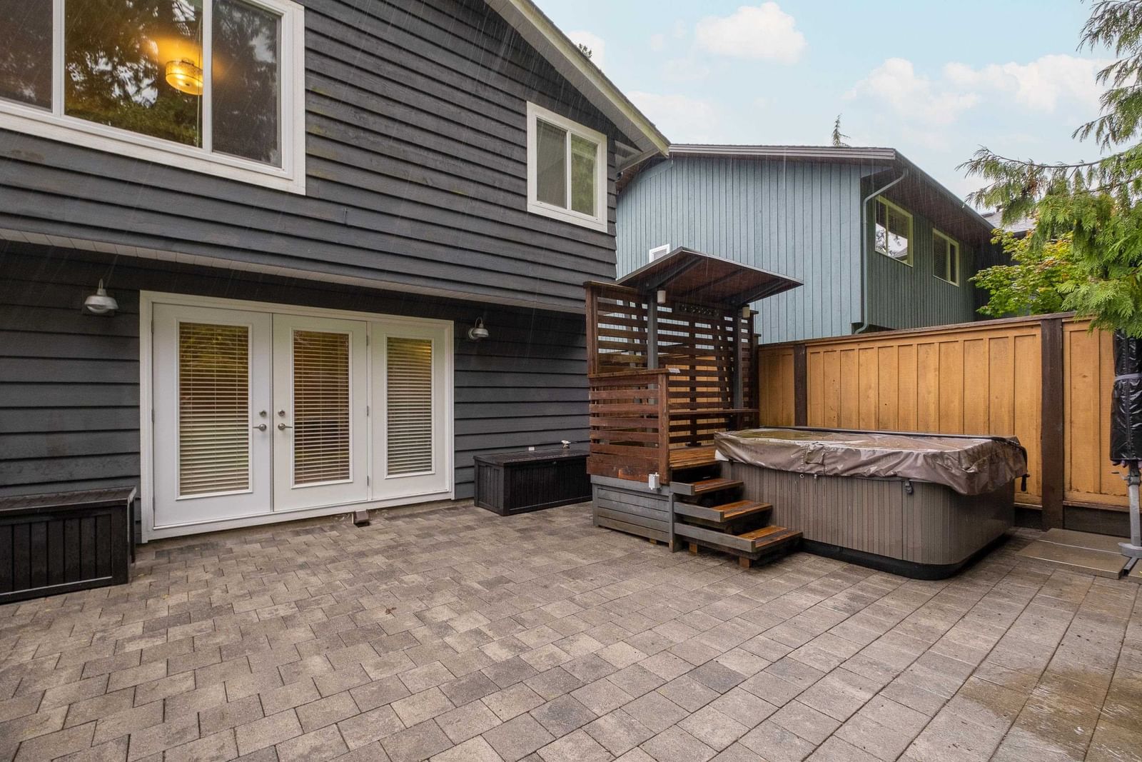 Listing Image 13