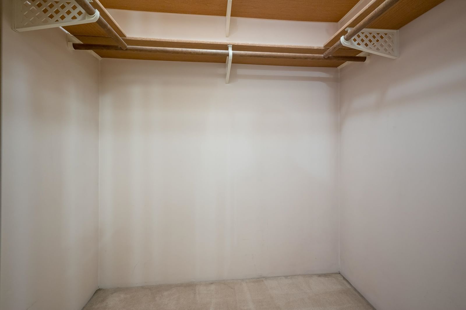 Listing Image 26