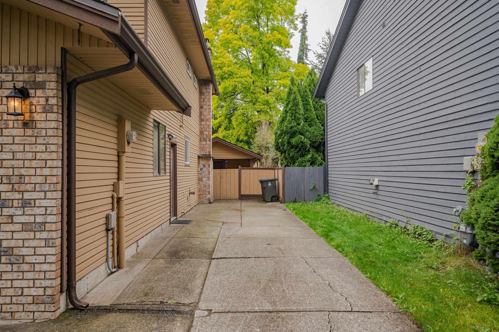 Listing Image 32