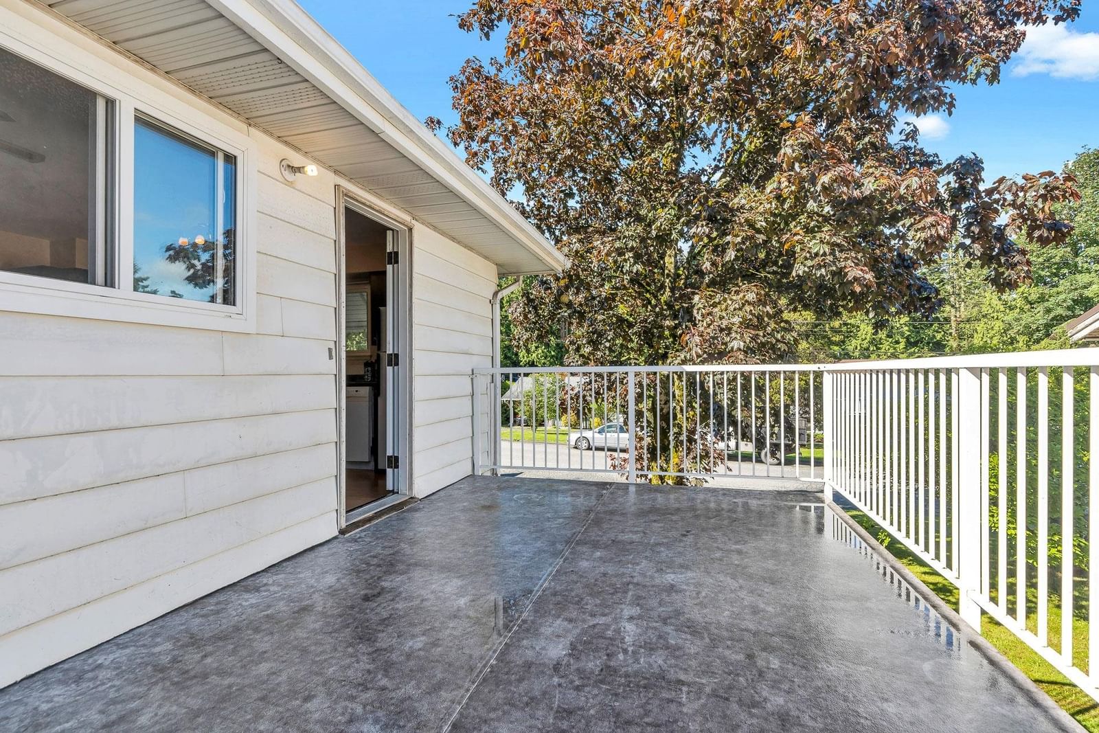 Listing Image 20