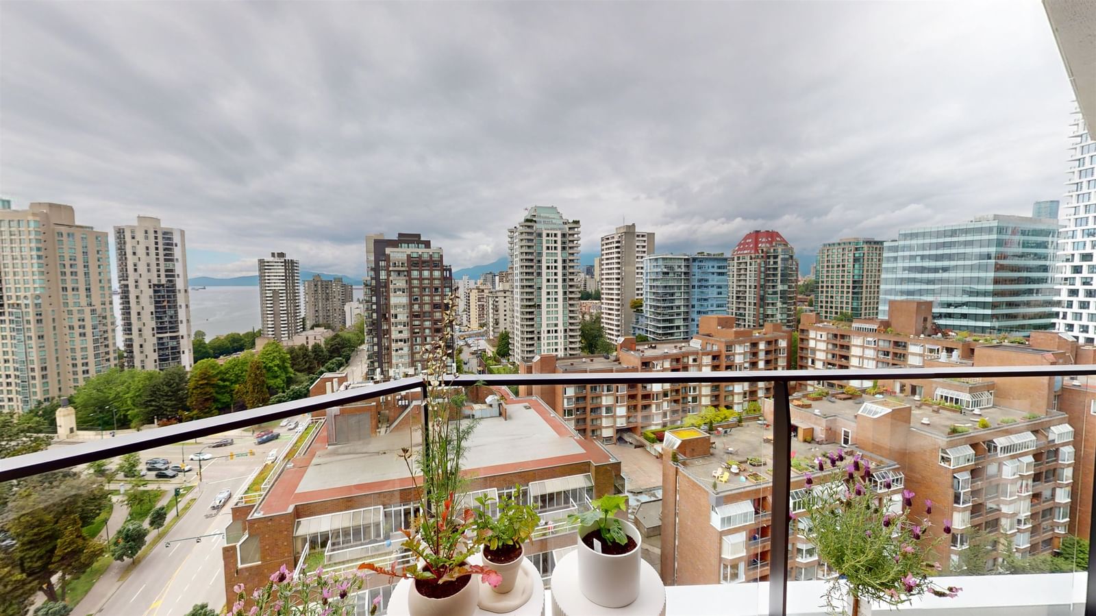 Listing Image 15
