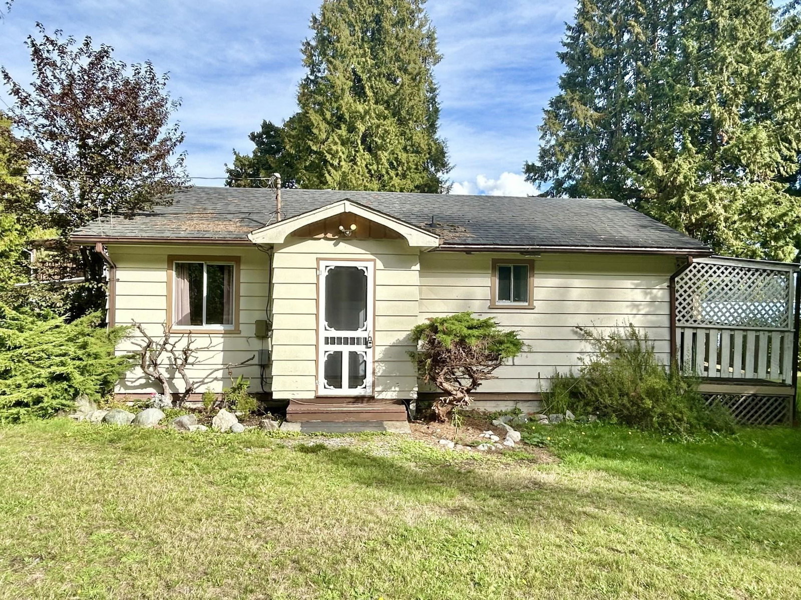 Listing Image 5