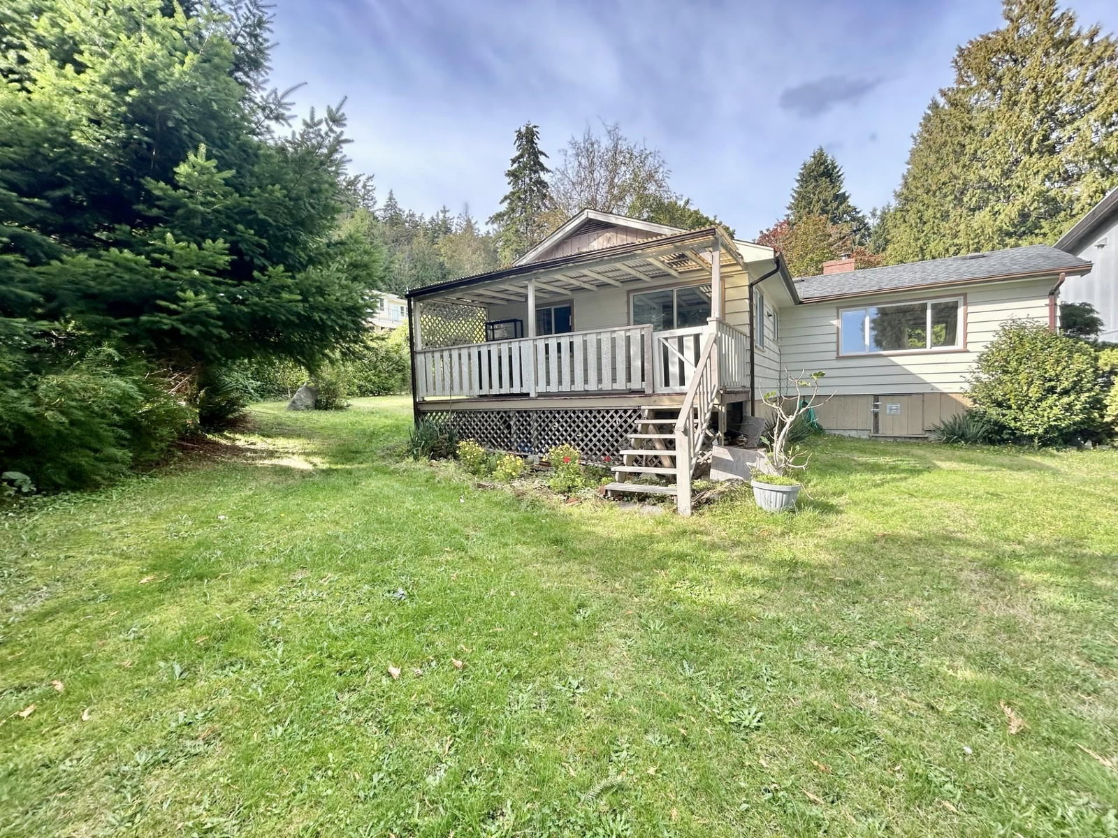 Listing Image 8