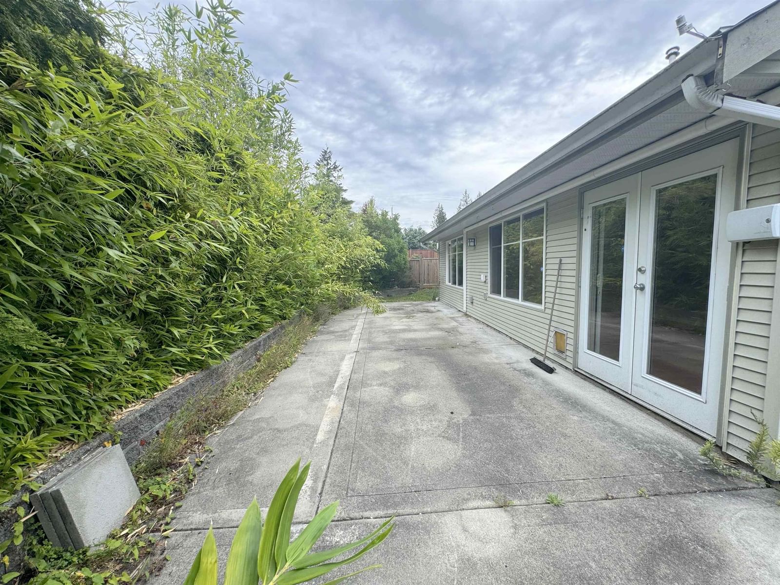 Listing Image 26
