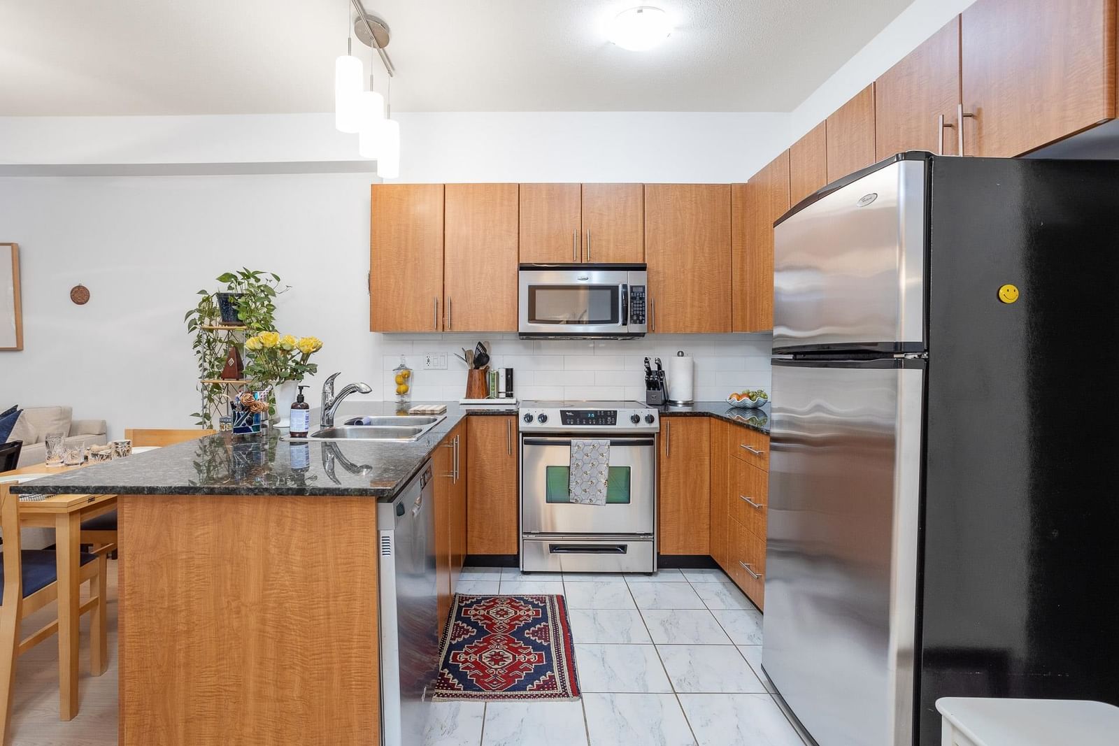 Listing Image 18