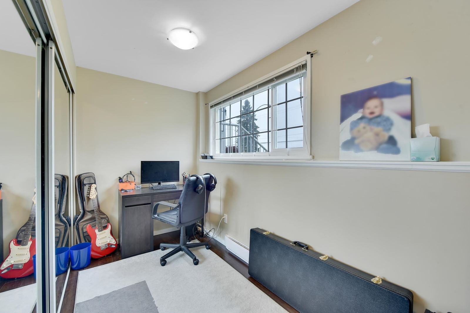Listing Image 23