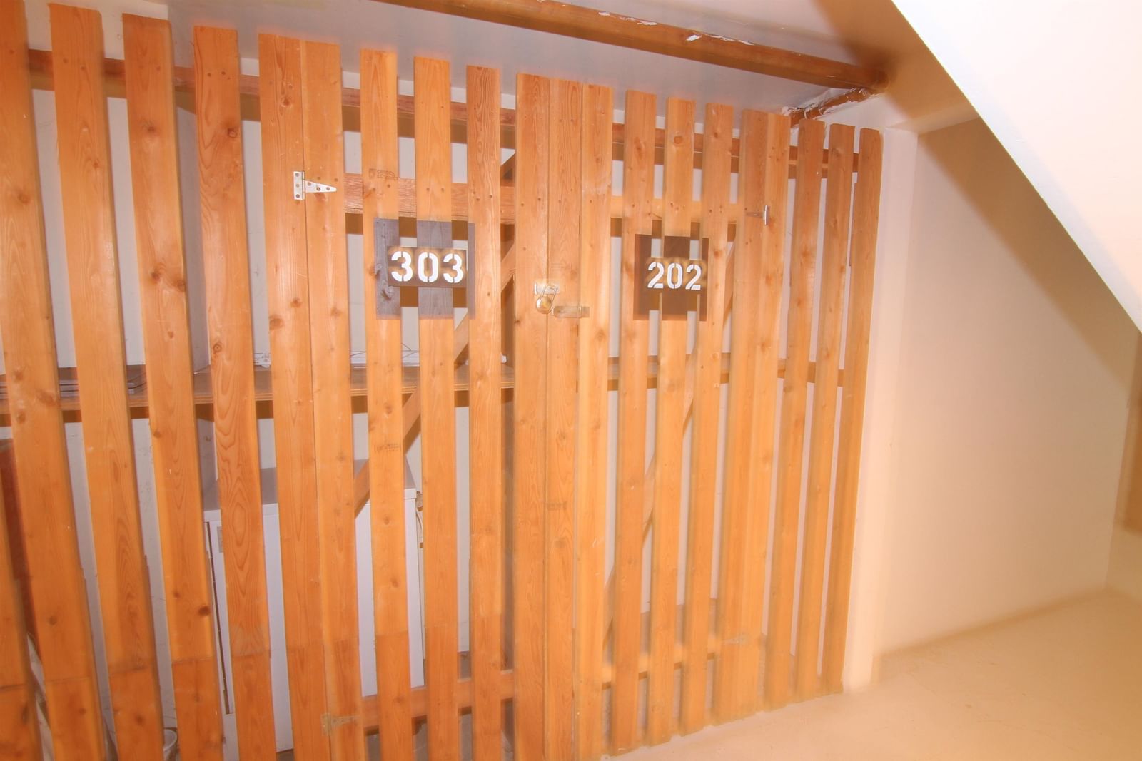 Listing Image 18