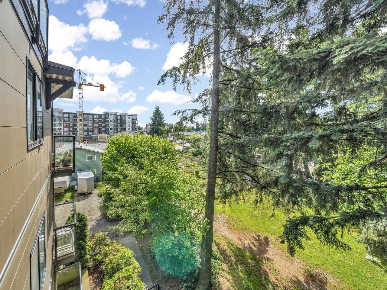 Listing Image 16