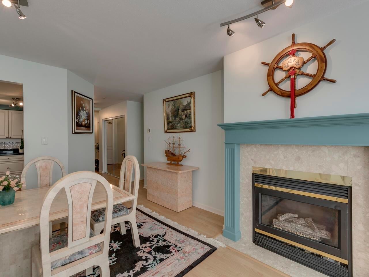 Listing Image 17