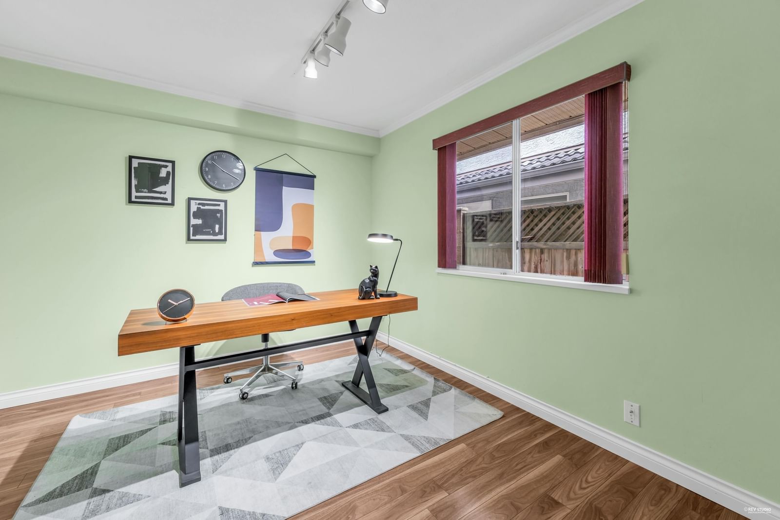 Listing Image 13