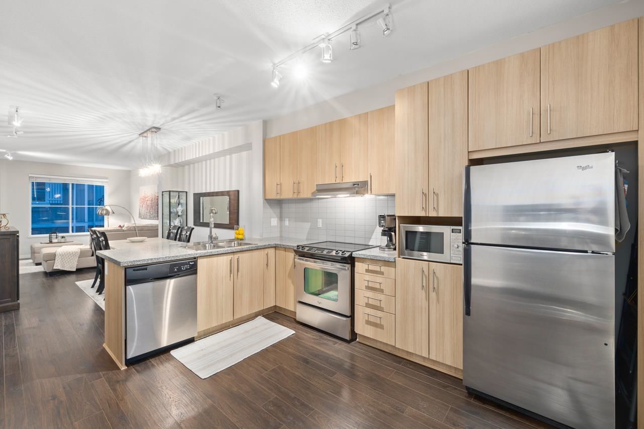 Listing Image 13