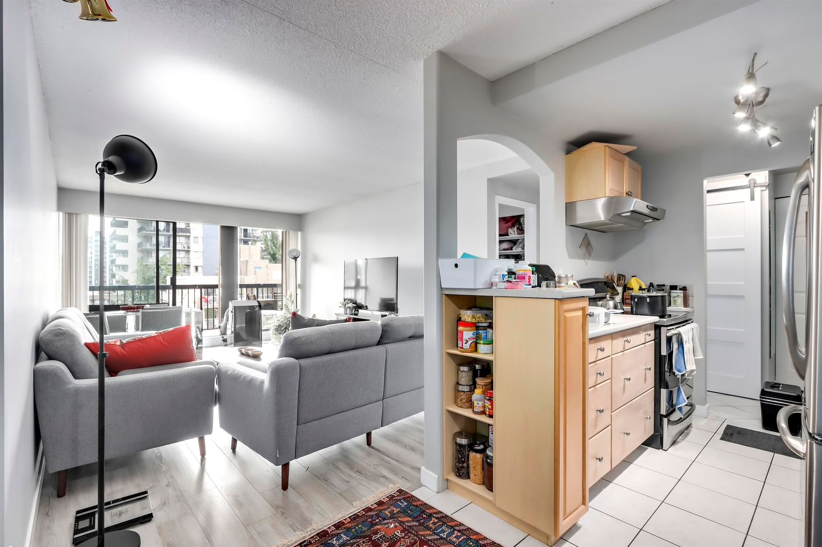 Listing Image 15