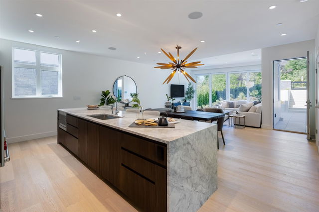 580 Arthur Erickson Place