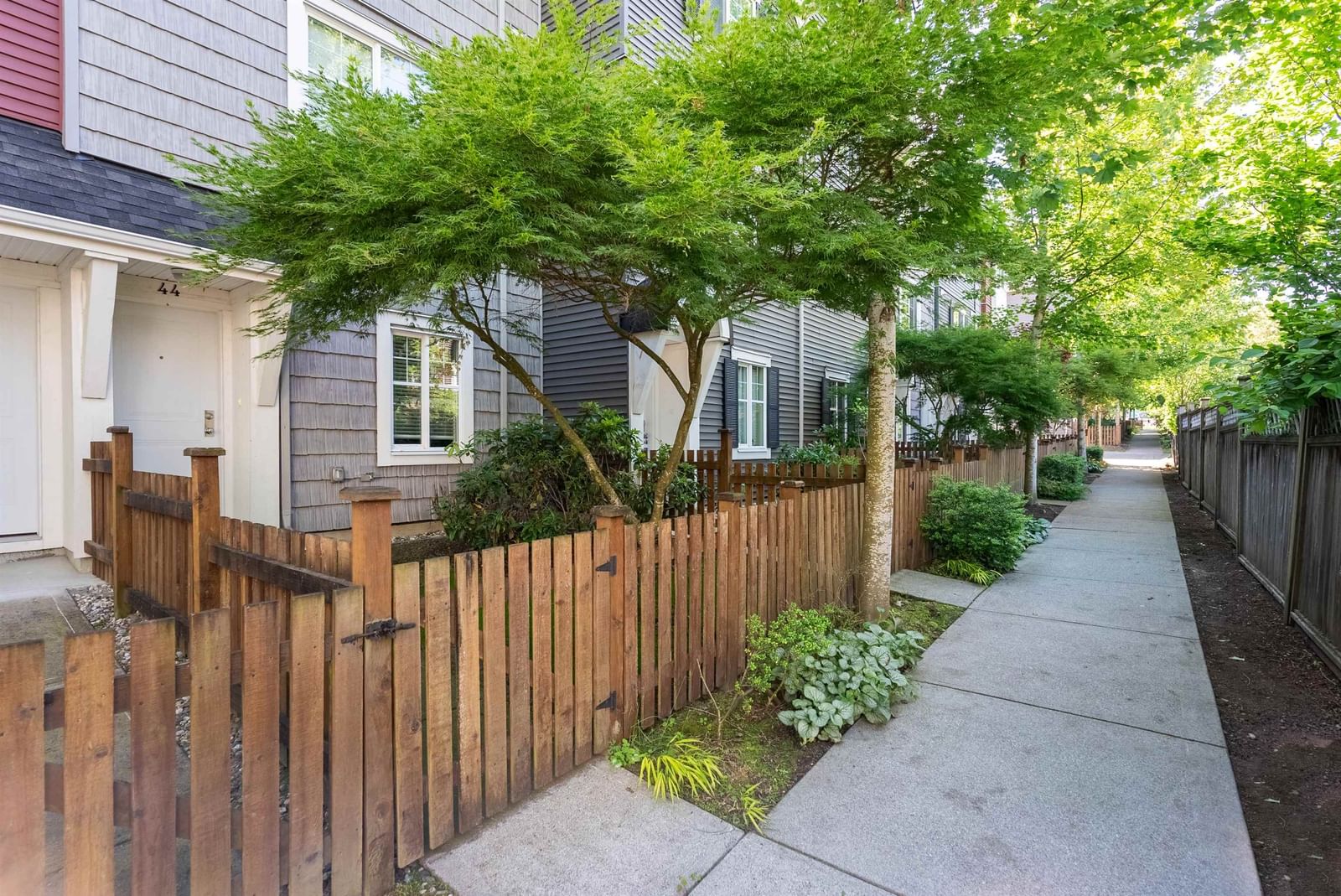 Listing Image 19