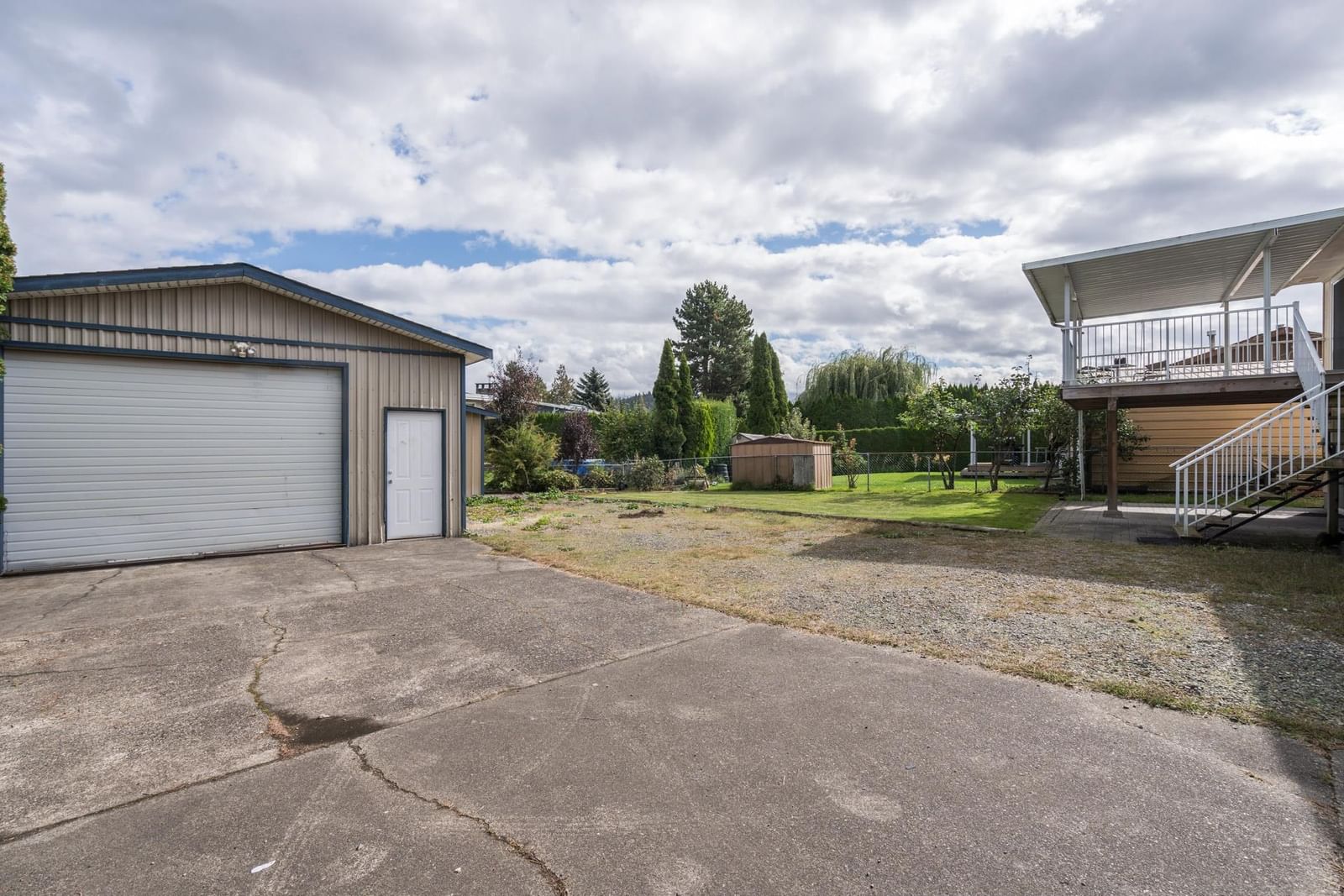 Listing Image 36