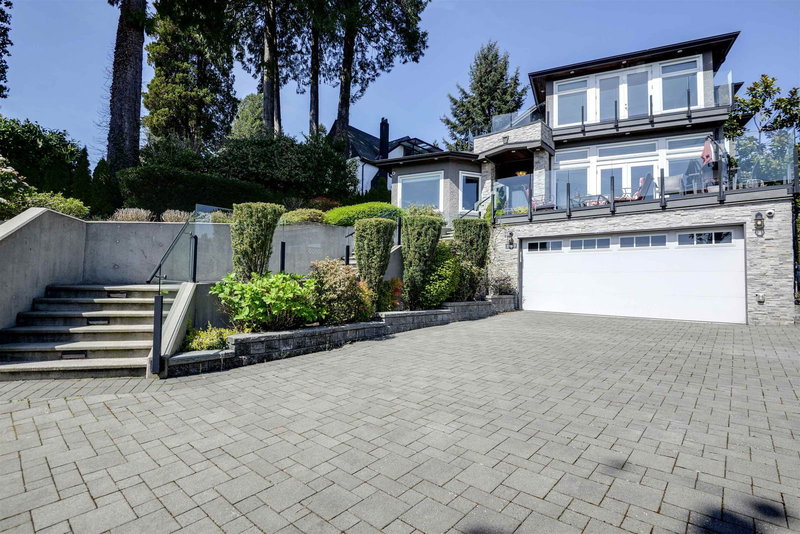 2567 Lawson Avenue, West Vancouver, V7V 2G1 | Image 2