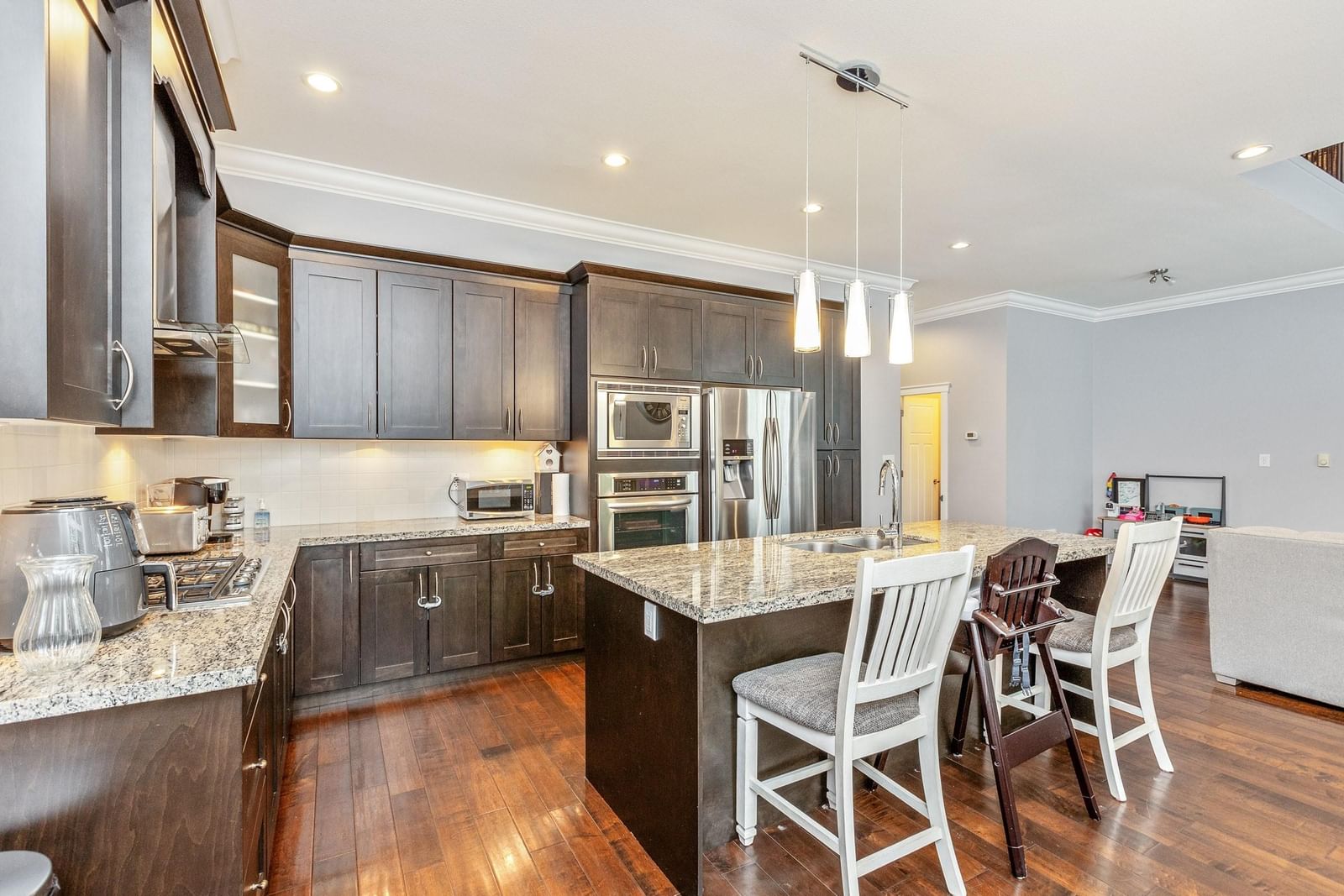 Listing Image 10