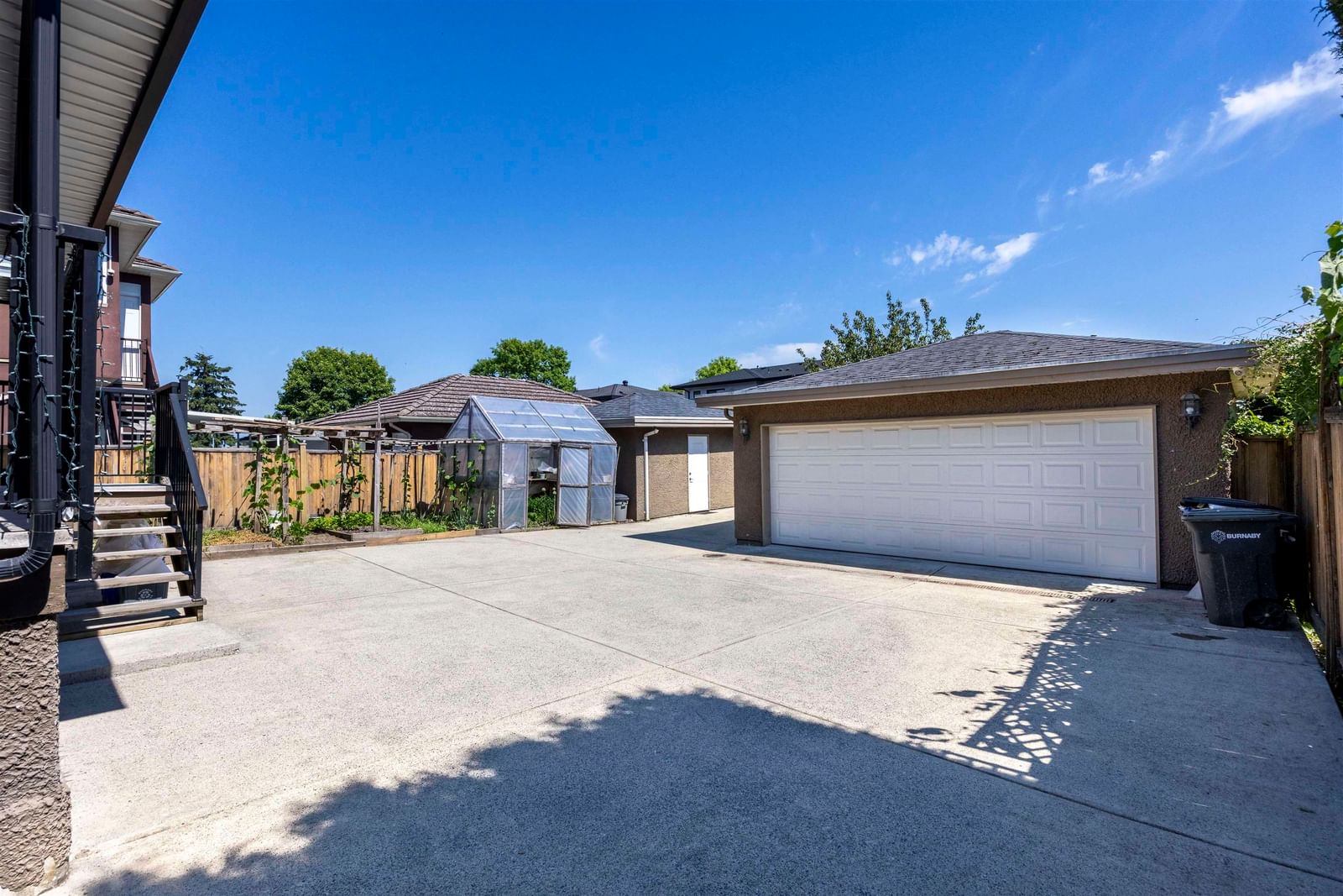 Listing Image 31