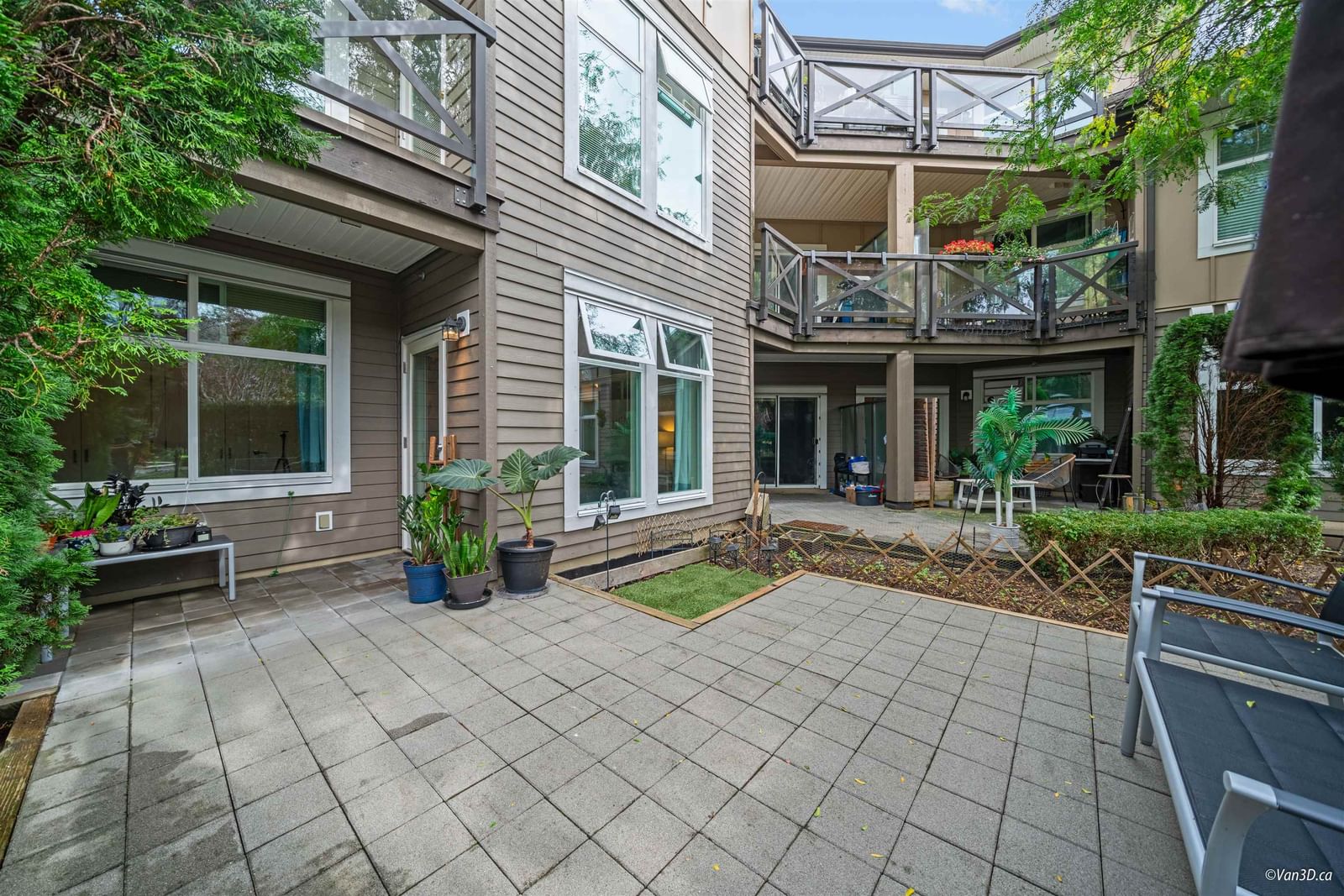 Listing Image 15