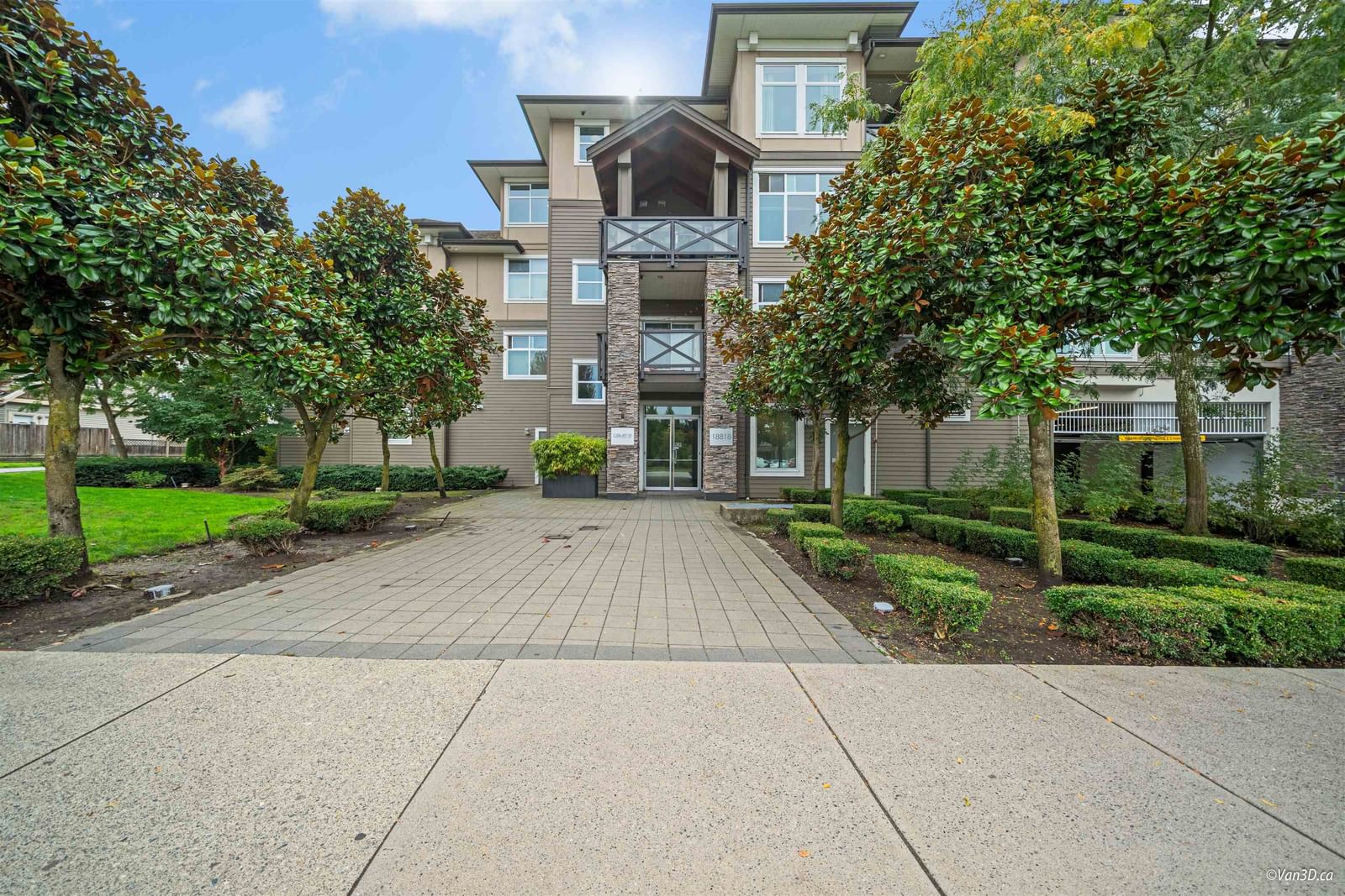Listing Image 22