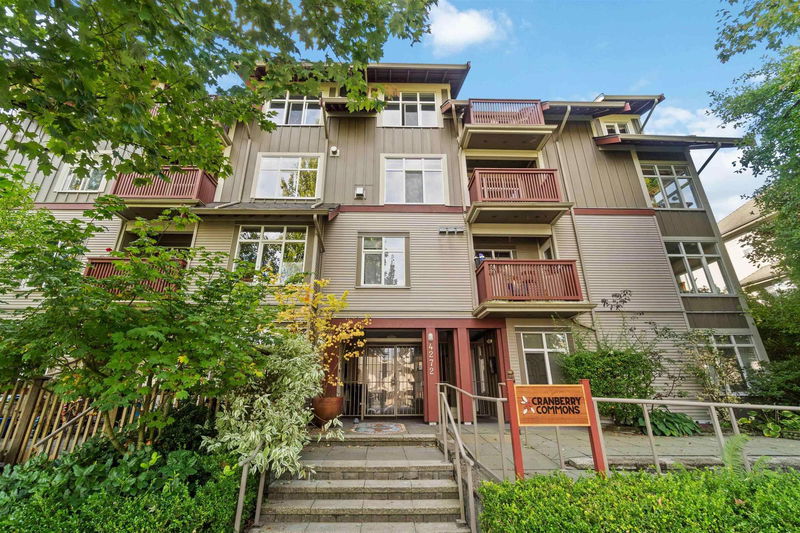 4272 Albert Street #401, Burnaby, British Columbia (MLS R2931312)