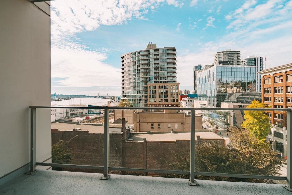 Listing Image 17