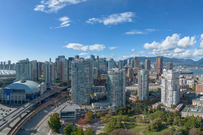 688 Abbott Street #1906, Vancouver, British Columbia (MLS R2931485)