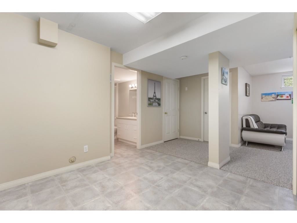 Listing Image 34