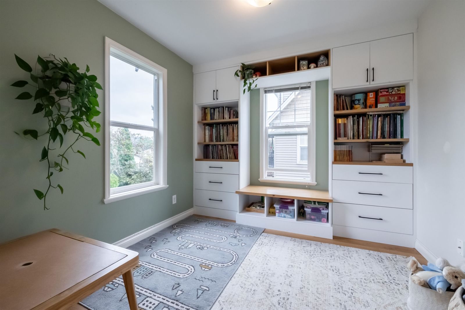 Listing Image 13