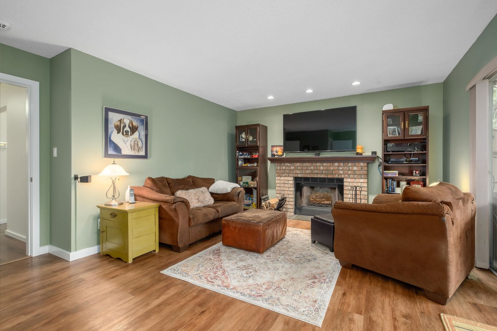 Listing Image 15